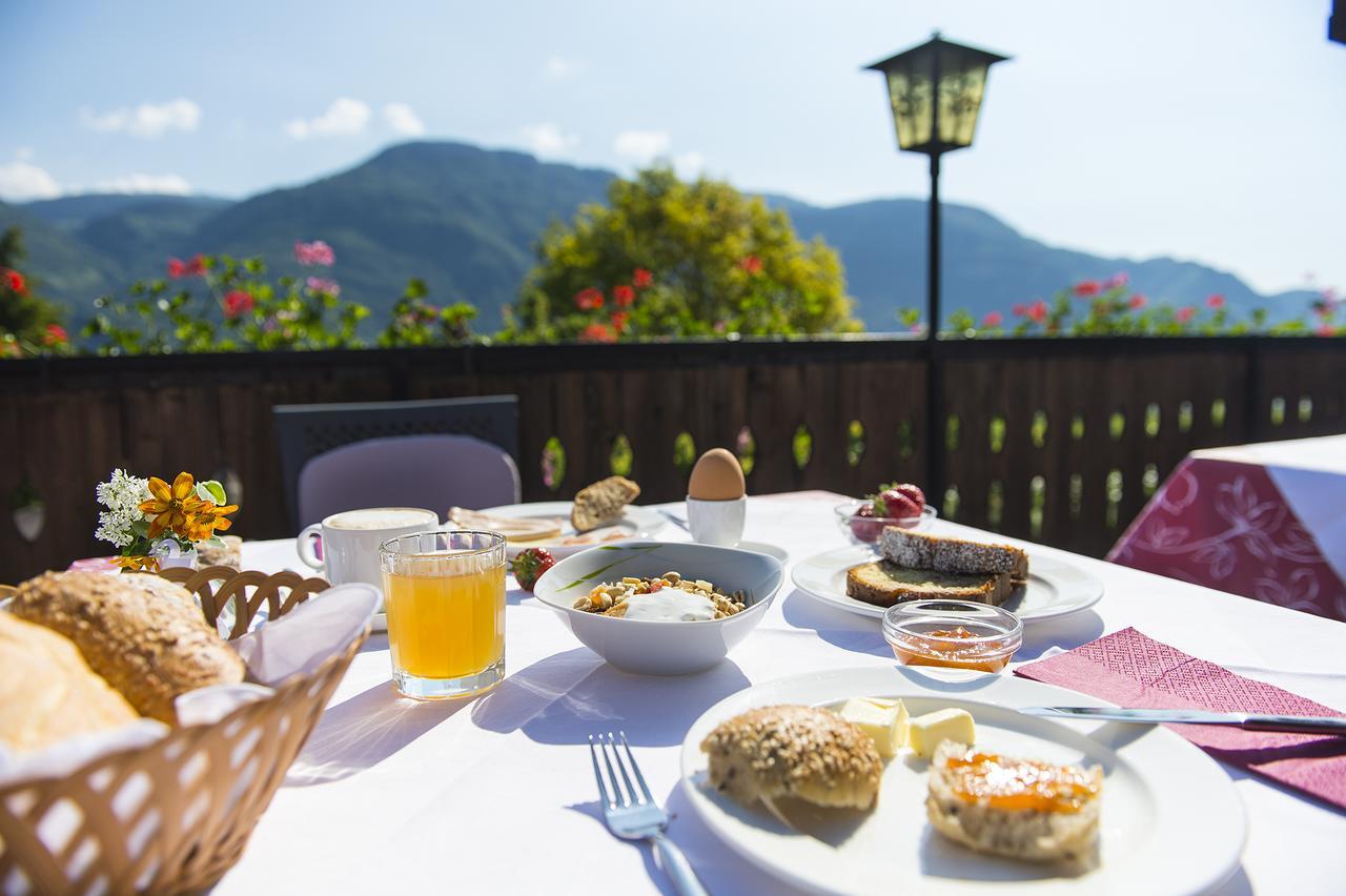Pension Stamserhof Nalles Bagian luar foto